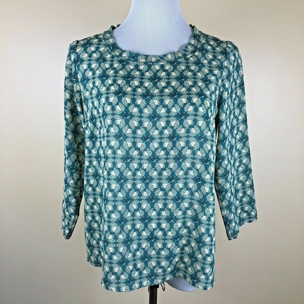 Cabi Jade Leaf Green Blouse Style 3069 Semi Sheer‎ Lightweight Small